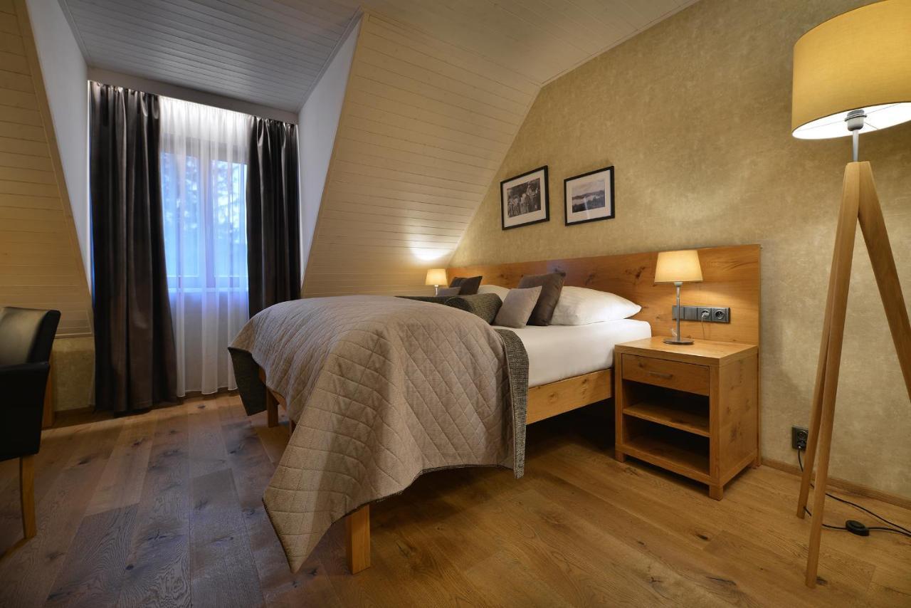 Rezidence Pihel Hotell Nový Bor Exteriör bild
